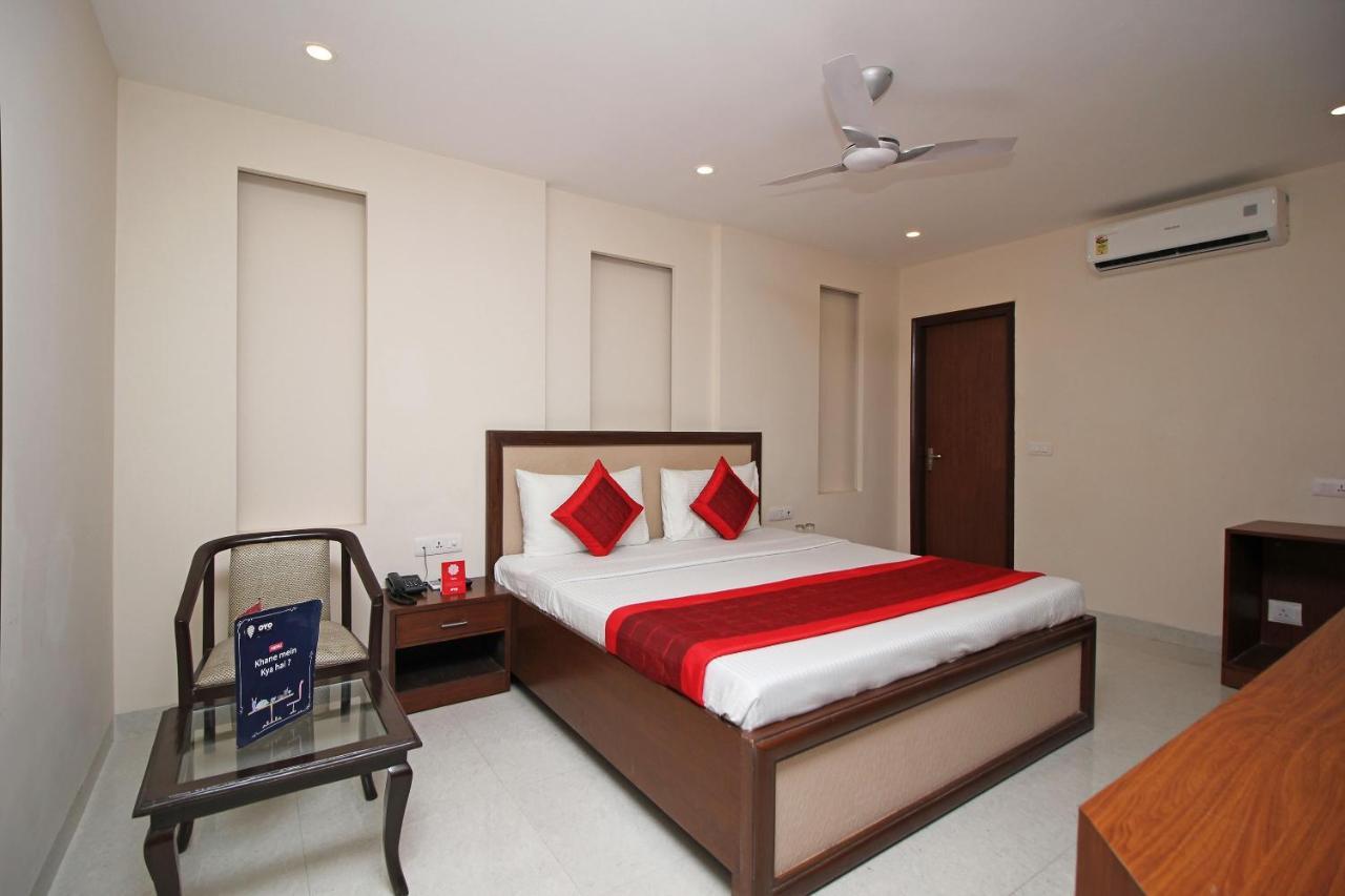 Oyo Hotel Blu Pebbles Near Delhi Airport New Delhi Exterior photo